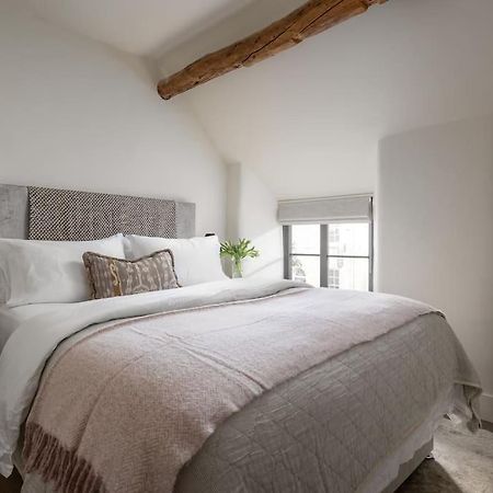 Whitsun Cottage Stow-on-the-Wold ภายนอก รูปภาพ